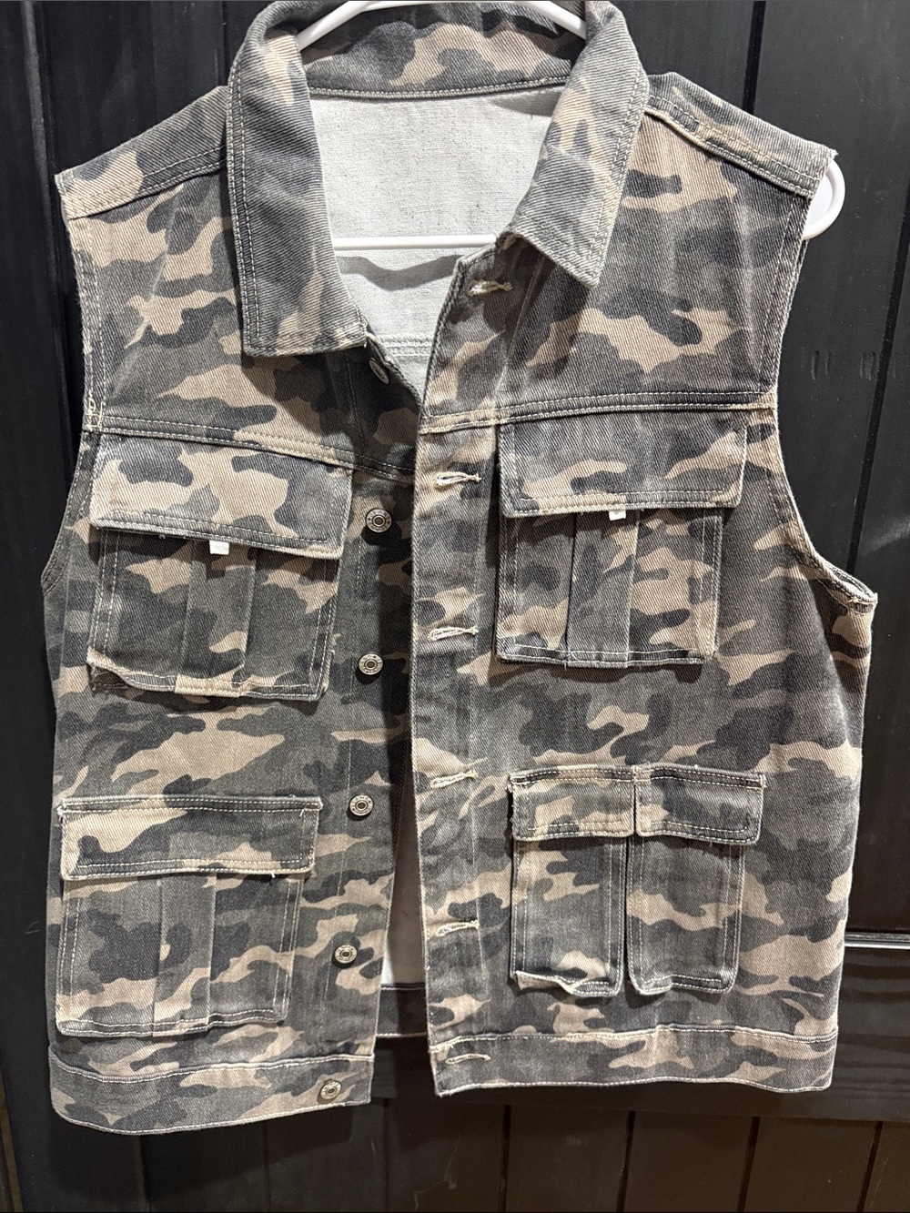 Scarlett Camouflage Utility Vest - Green, Tan, Black